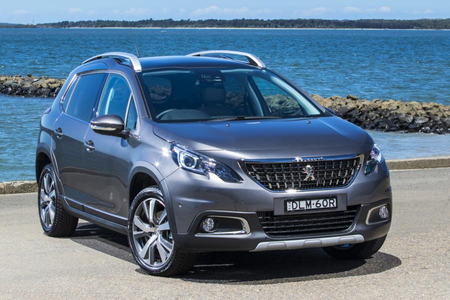  Peugeot 2008 2017 года  (AU) (фото 4 из 16)